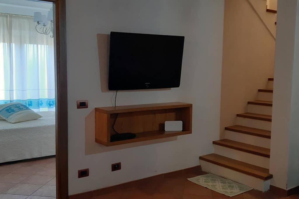 Bella Casa Con Giardino A 10 Minuti Dal Mare Apartamento Aglientu Exterior foto