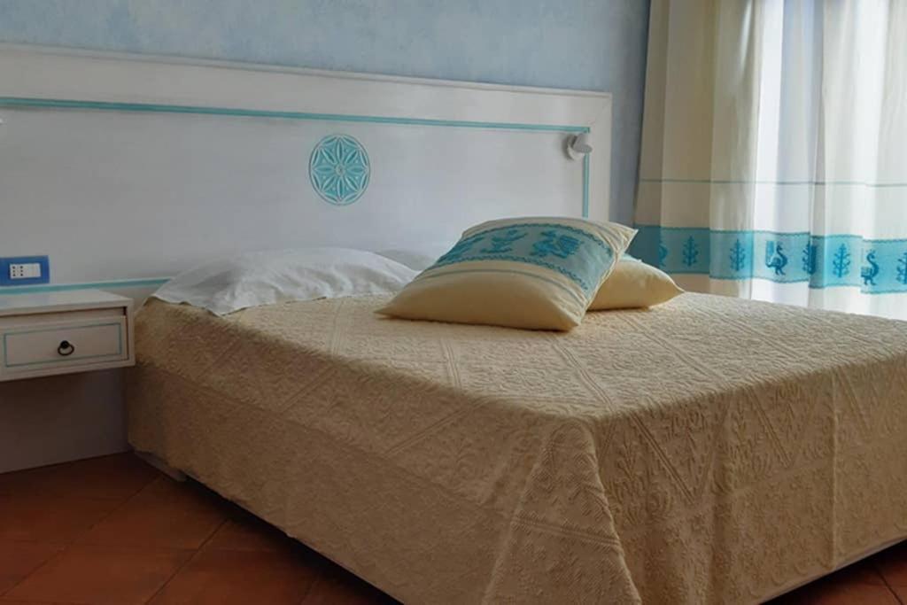 Bella Casa Con Giardino A 10 Minuti Dal Mare Apartamento Aglientu Exterior foto